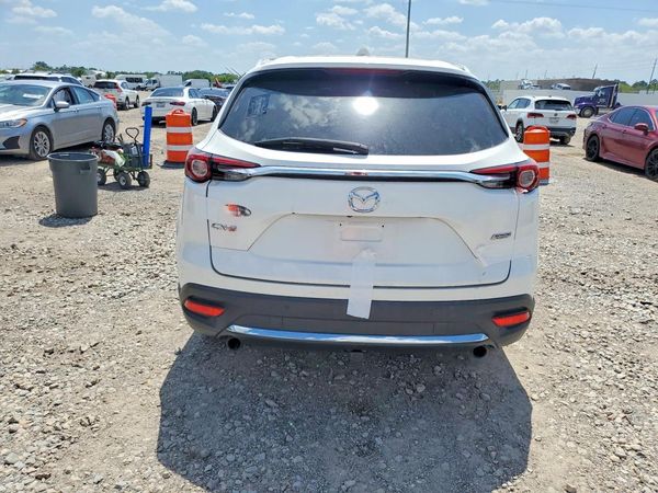 2019 MAZDA CX-9 Signature