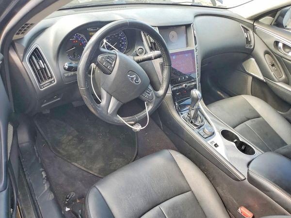 2017 INFINITI Q50