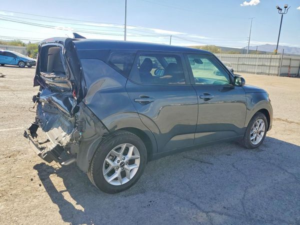 2024 KIA SOUL LX, S