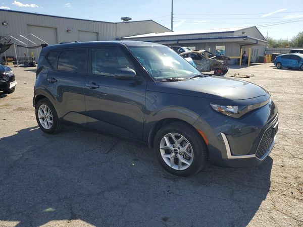 2024 KIA SOUL LX, S