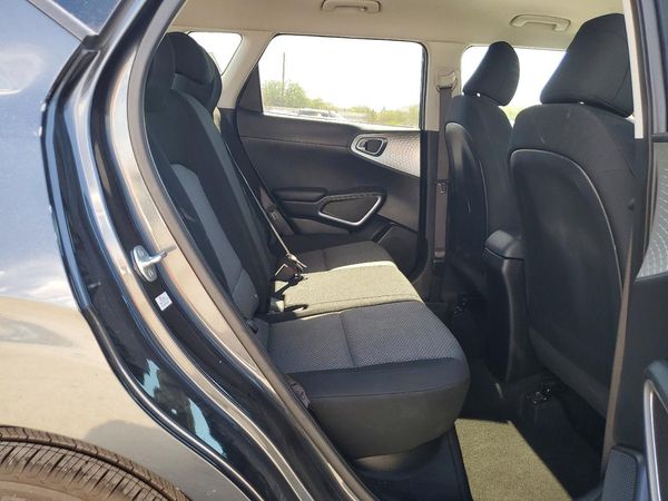 2024 KIA SOUL LX, S