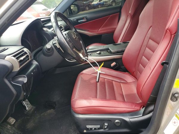 2016 LEXUS IS 300