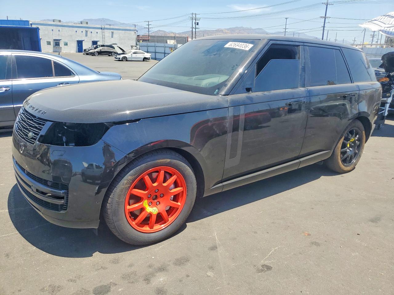 2025 LAND ROVER RANGE ROVER SE
