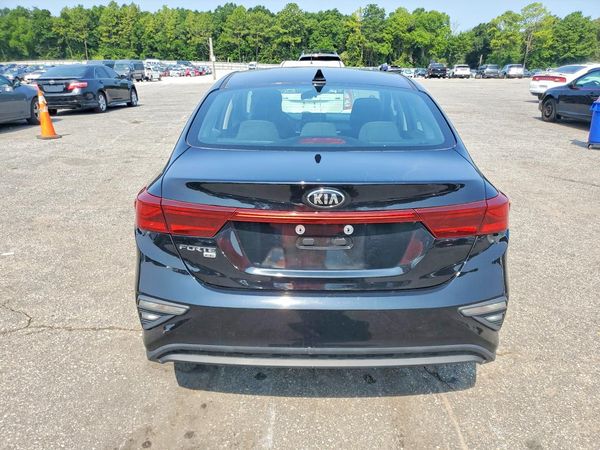 2021 KIA FORTE FE, LXS
