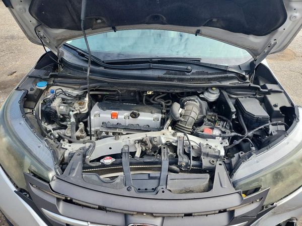 2014 HONDA CRV EX-L — Engine bay