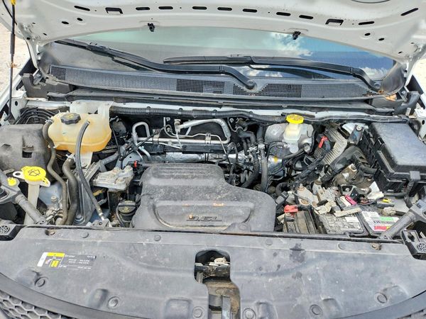 2021 CHRYSLER VOYAGER L
