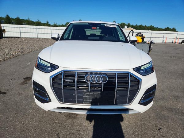 2021 AUDI Q5 quattro Premium