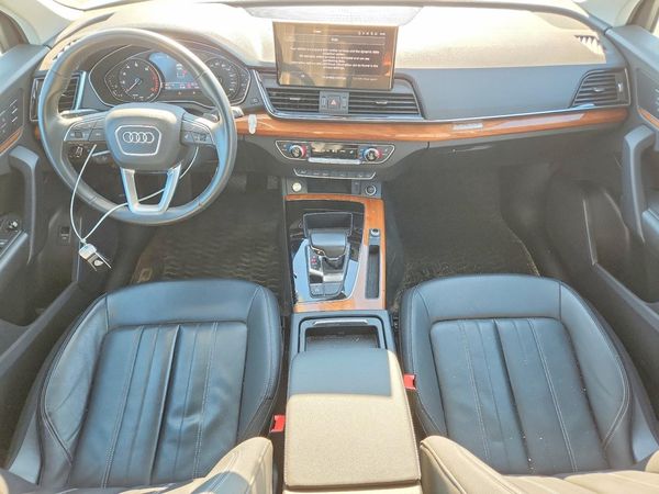 2021 AUDI Q5 quattro Premium