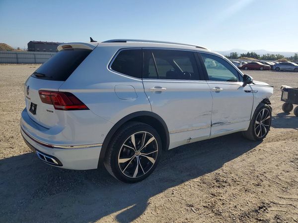 2024 VOLKSWAGEN TIGUAN 4Motion SEL R-Line Black