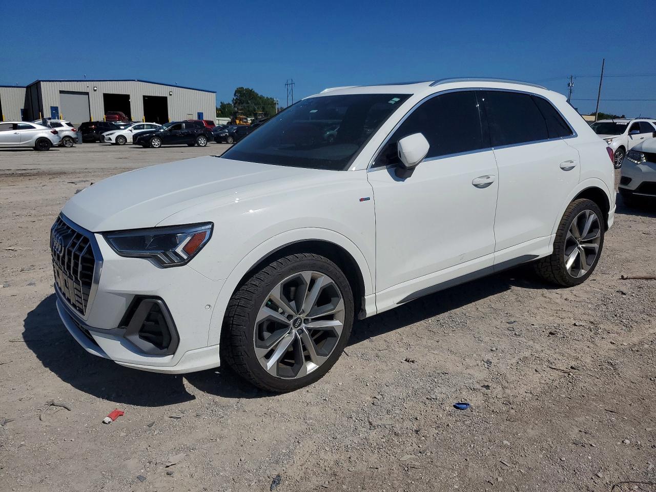 2020 AUDI Q3 S Line quattro Prestige