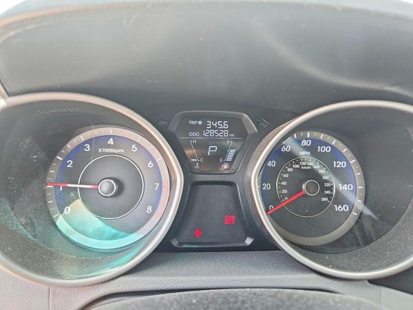 2013 HYUNDAI ELANTRA — ODOM