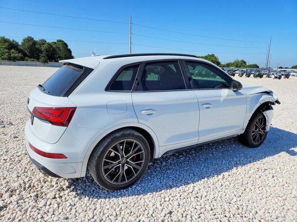 2025 AUDI SQ5