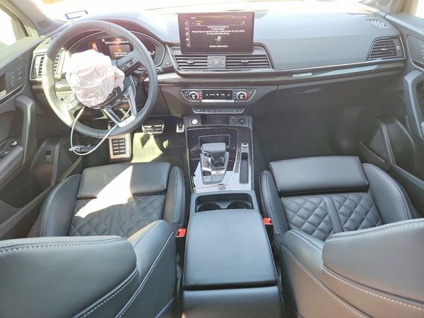 2025 AUDI SQ5