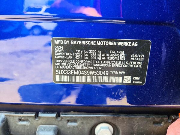 2025 BMW X7 M60i