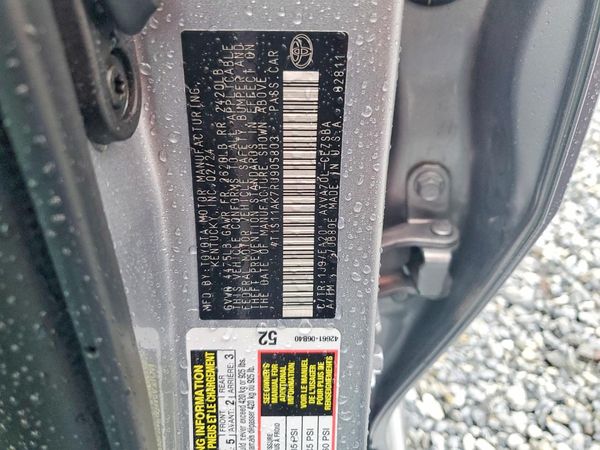 2024 TOYOTA CAMRY SE