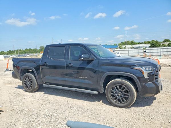 2025 TOYOTA TUNDRA