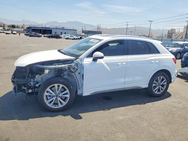 2024 AUDI Q3