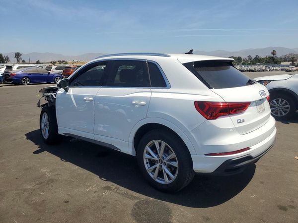 2024 AUDI Q3 S Line quattro Premium