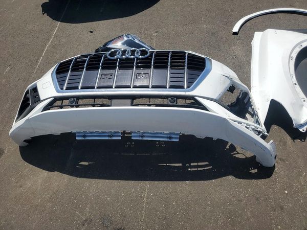 2024 AUDI Q3 S Line quattro Premium