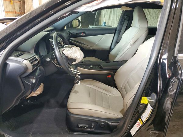 2015 LEXUS IS