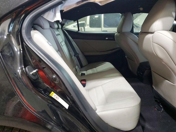 2015 LEXUS IS