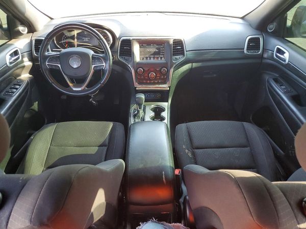 2019 JEEP GRAND CHEROKEE LAREDO 4X2