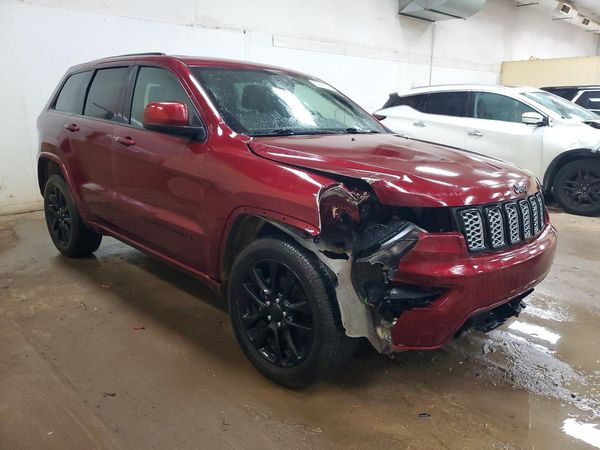 2020 JEEP GRAND CHEROKEE LAREDO 4X4