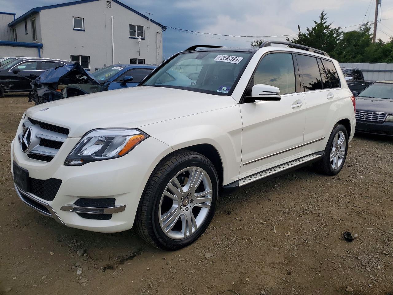 2015 MERCEDES-BENZ GLK