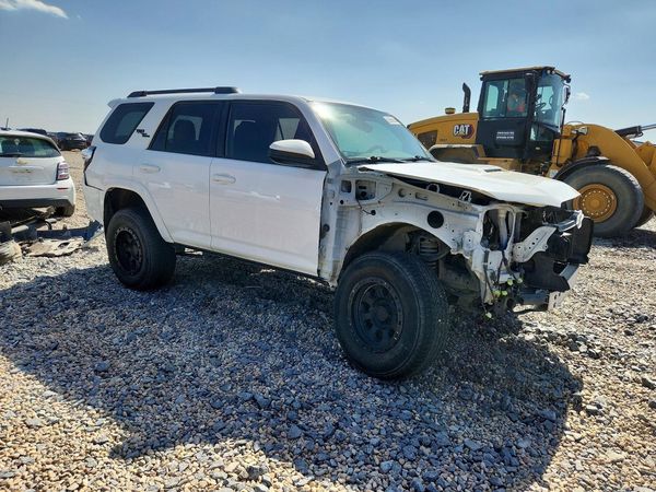 2018 TOYOTA 4RUNNER