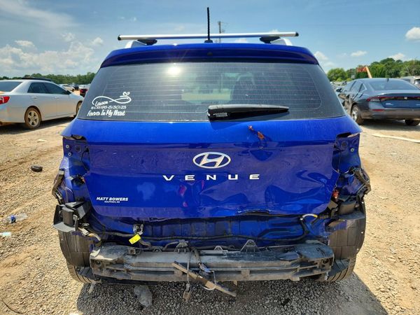 2024 HYUNDAI VENUE SEL / Limited