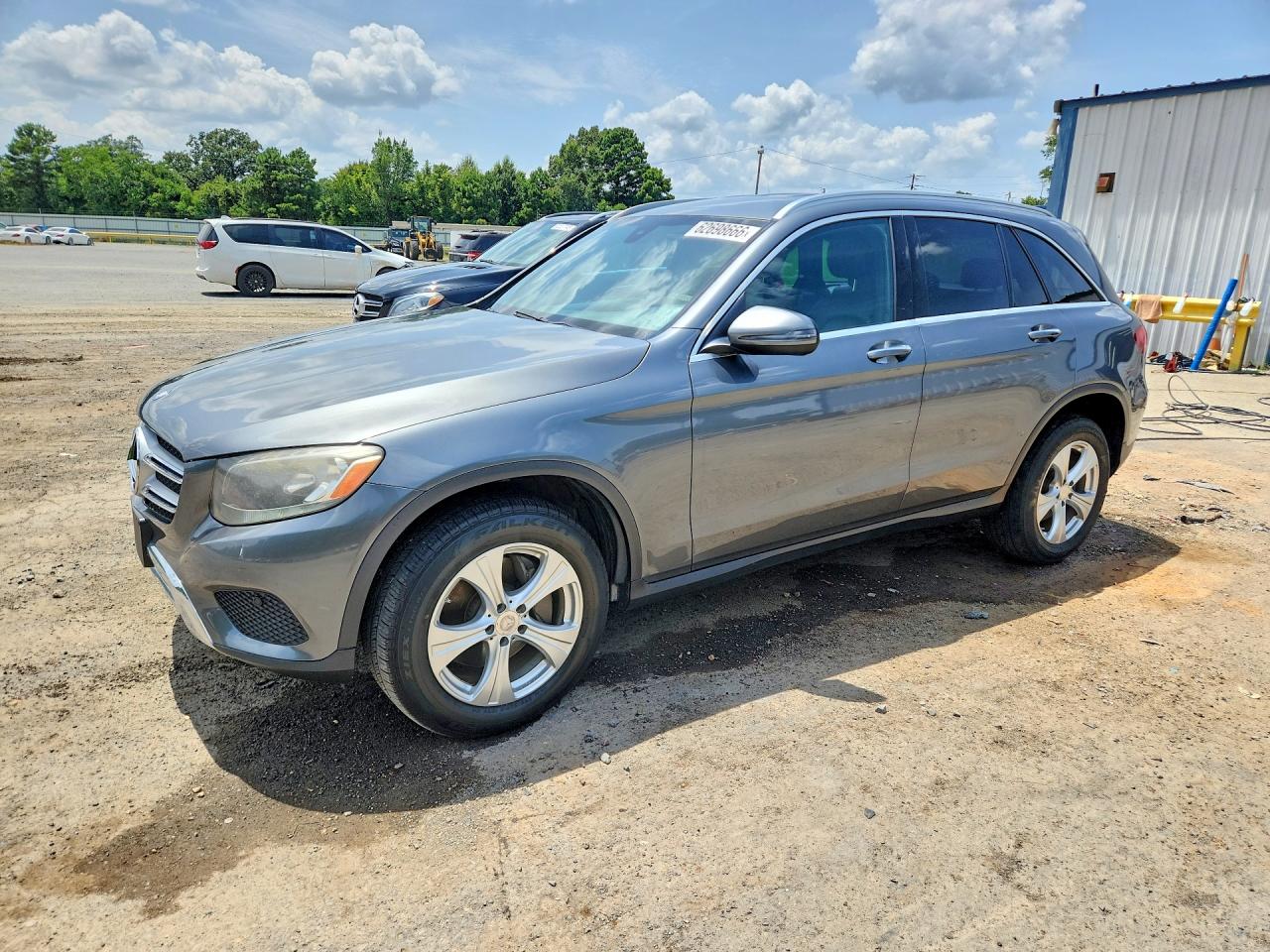 2017 MERCEDES-BENZ GLC