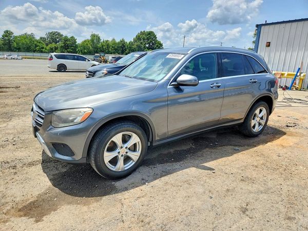 2017 MERCEDES-BENZ GLC