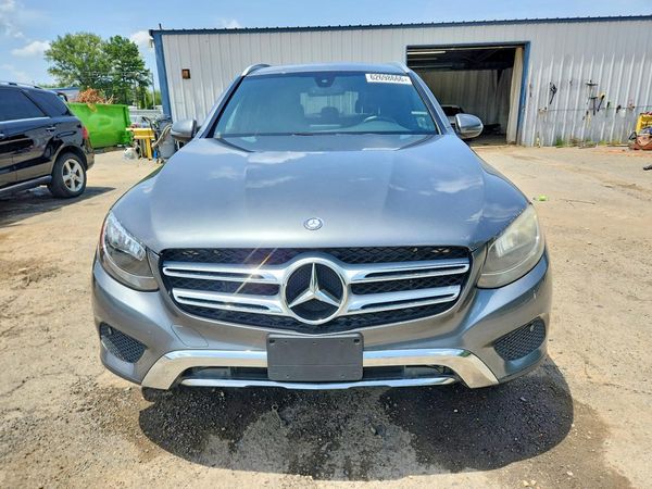2017 MERCEDES-BENZ GLC