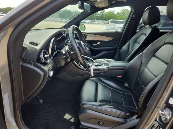 2017 MERCEDES-BENZ GLC