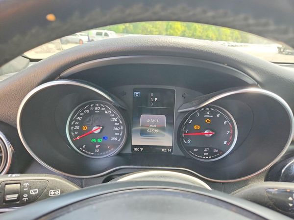 2017 MERCEDES-BENZ GLC