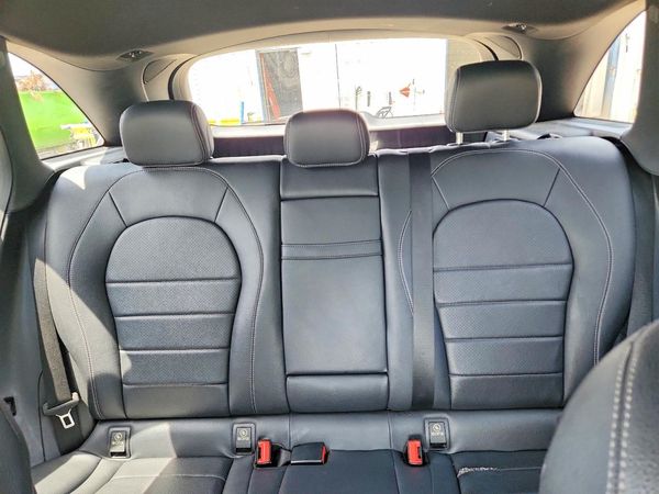 2017 MERCEDES-BENZ GLC