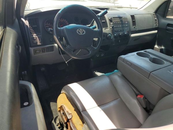 2013 TOYOTA TUNDRA Delux — CKPT
