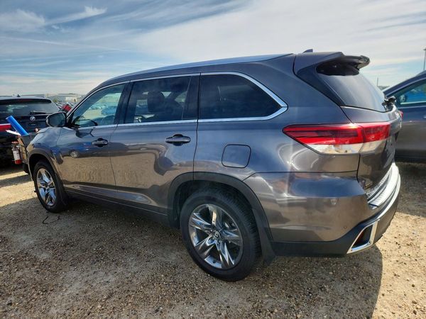 2018 TOYOTA HIGHLANDER