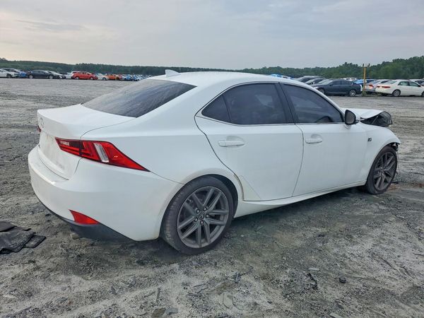 2016 LEXUS IS 200t