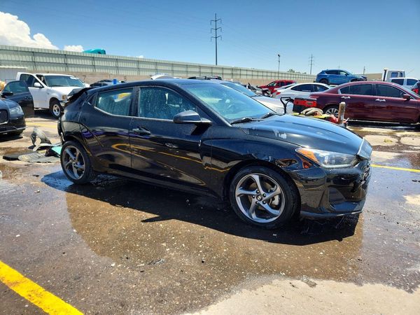 2019 HYUNDAI VELOSTER 2.0L and 2.0L Premium