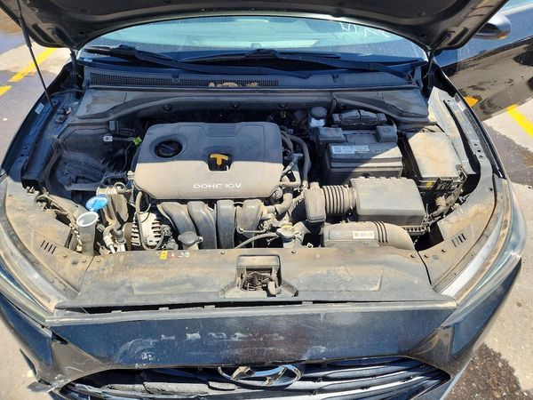 2019 HYUNDAI VELOSTER 2.0L and 2.0L Premium