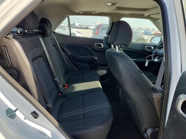2026 HYUNDAI VENUE SEL, SEL w/ 2-Tone Roof