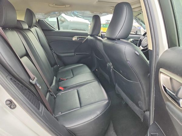 2015 LEXUS CT