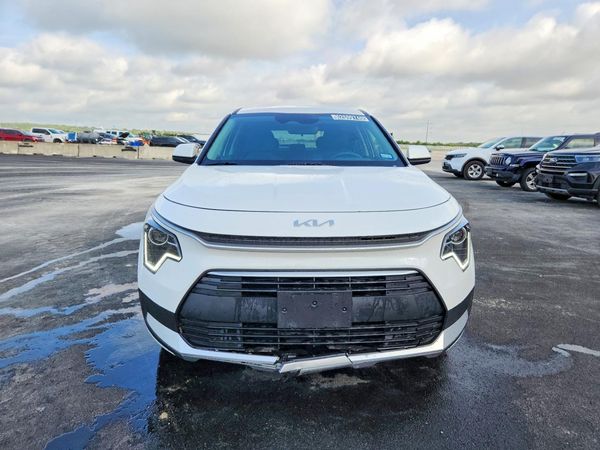 2026 KIA NIRO LX
