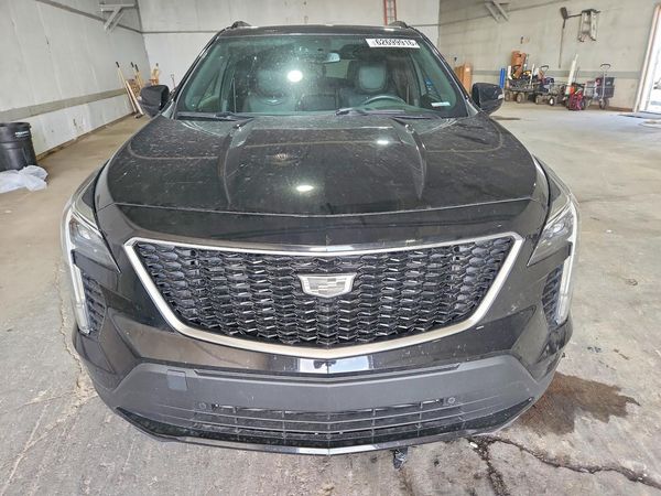 2023 CADILLAC XT4