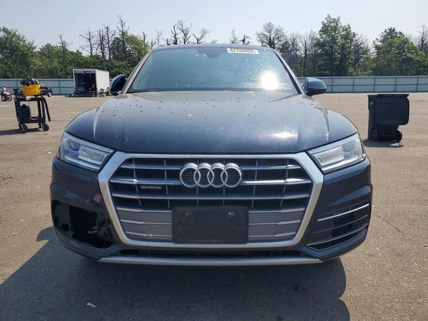 2019 AUDI Q5