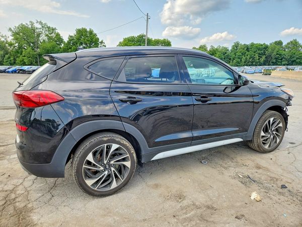2019 HYUNDAI TUCSON