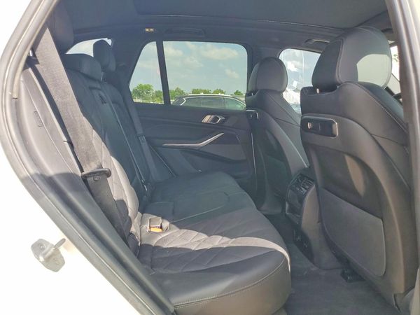 2025 BMW X5 xDrive50e