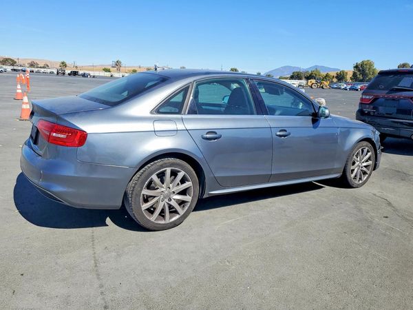 2015 AUDI A4 Premium