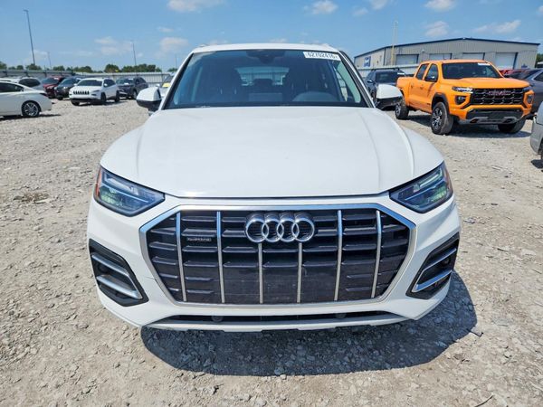 2021 AUDI Q5 quattro Premium